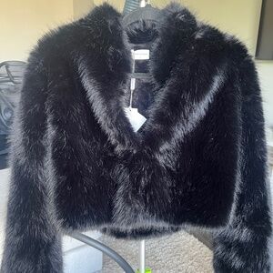 Tulip Bridal BLACK FAUX FUR JACKET WITH COLLAR